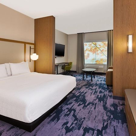 Fairfield By Marriott Inn & Suites Grand Rapids North Walker Exterior photo